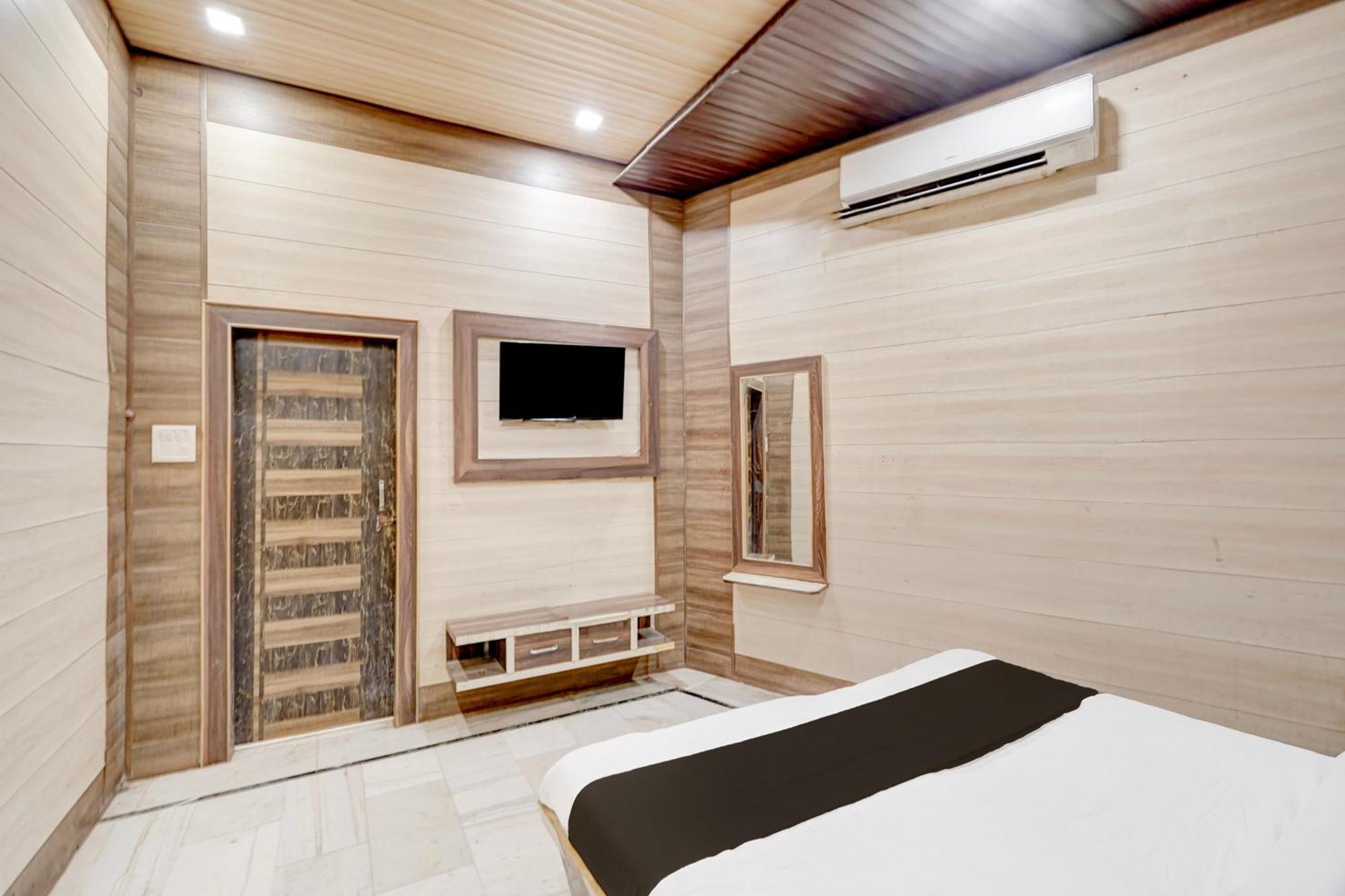 Hotel O Mayur Resort Mathura Exterior foto